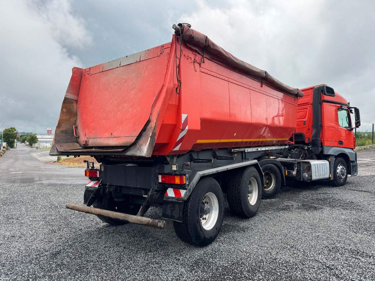 Kempf SKM 31/2 Thermo Mulde Muldenkipper Liftachse BPW - Semirremolque volquete: foto 4 Kempf SKM 31/2 Thermo Mulde Muldenkipper Liftachse BPW - Semirremolque volquete: foto 4