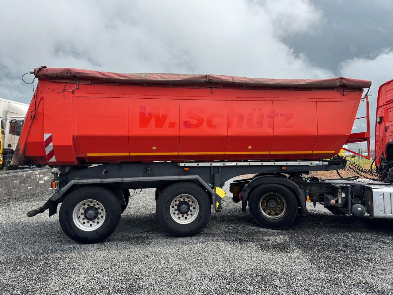 Kempf SKM 31/2 Thermo Mulde Muldenkipper Liftachse BPW - Semirremolque volquete: foto 5 Kempf SKM 31/2 Thermo Mulde Muldenkipper Liftachse BPW - Semirremolque volquete: foto 5