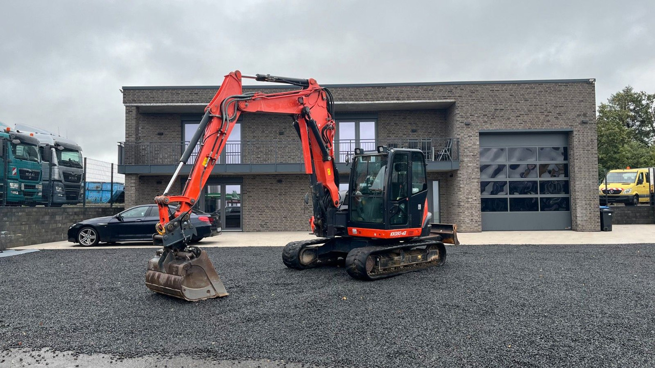 Kubota KX080-4a Verstellausleger 8835 KG - Miniexcavadora: foto 1 Kubota KX080-4a Verstellausleger 8835 KG - Miniexcavadora: foto 1