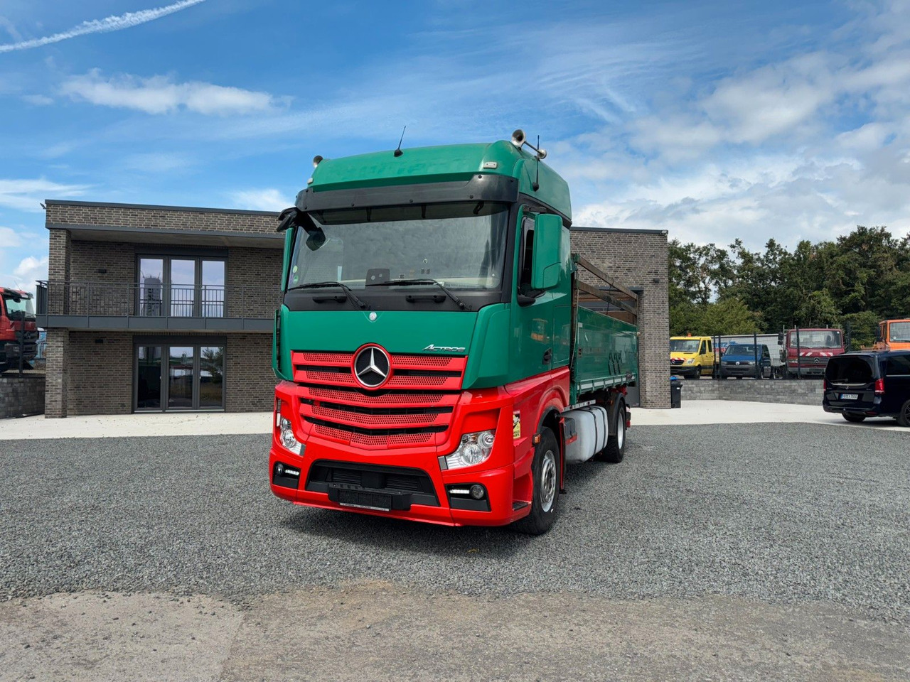 Mercedes-Benz Actros 1842 Kipper Dreiseitenkipper - Camión volquete: foto 4 Mercedes-Benz Actros 1842 Kipper Dreiseitenkipper - Camión volquete: foto 4