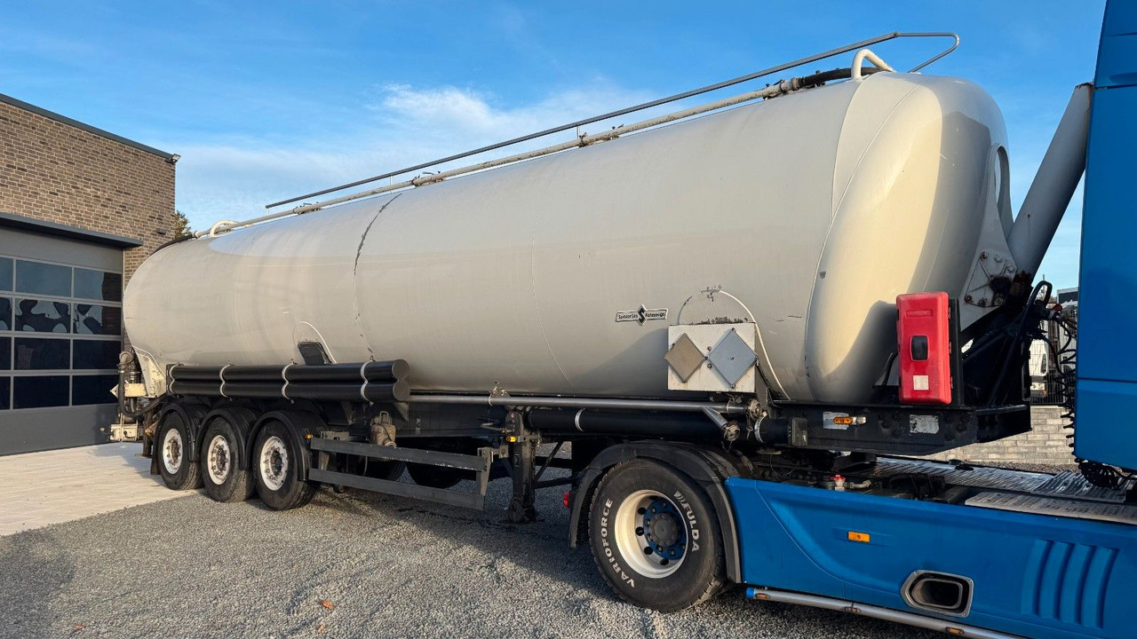 Spitzer SK 2760 CAL GGVS 60m³ Kippsilo - Semirremolque silo: foto 4 Spitzer SK 2760 CAL GGVS 60m³ Kippsilo - Semirremolque silo: foto 4