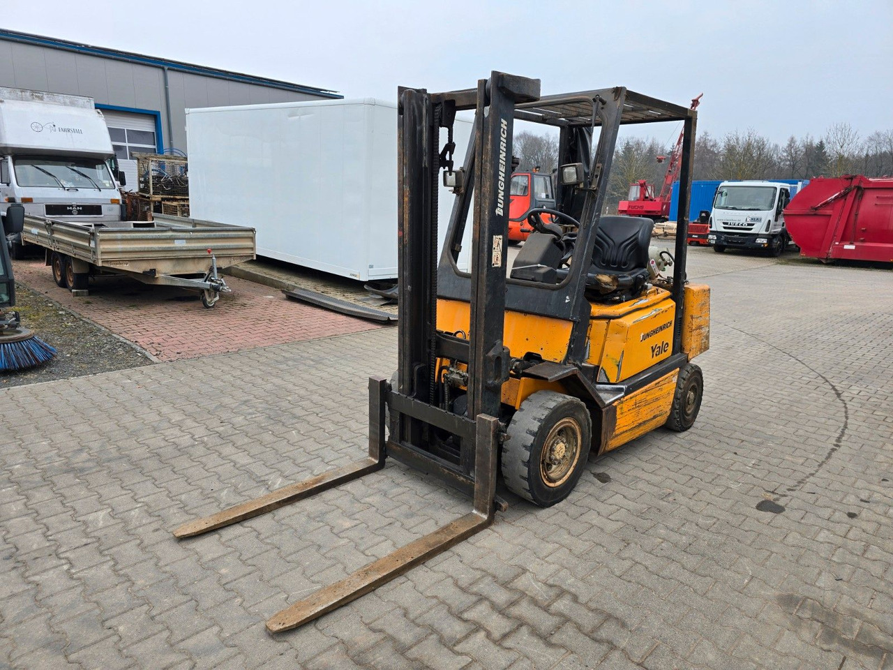 Yale Jungheinrich TFG 25 Gas Stapler Frontstapler - Carretilla elevadora diésel: foto 3 Yale Jungheinrich TFG 25 Gas Stapler Frontstapler - Carretilla elevadora diésel: foto 3