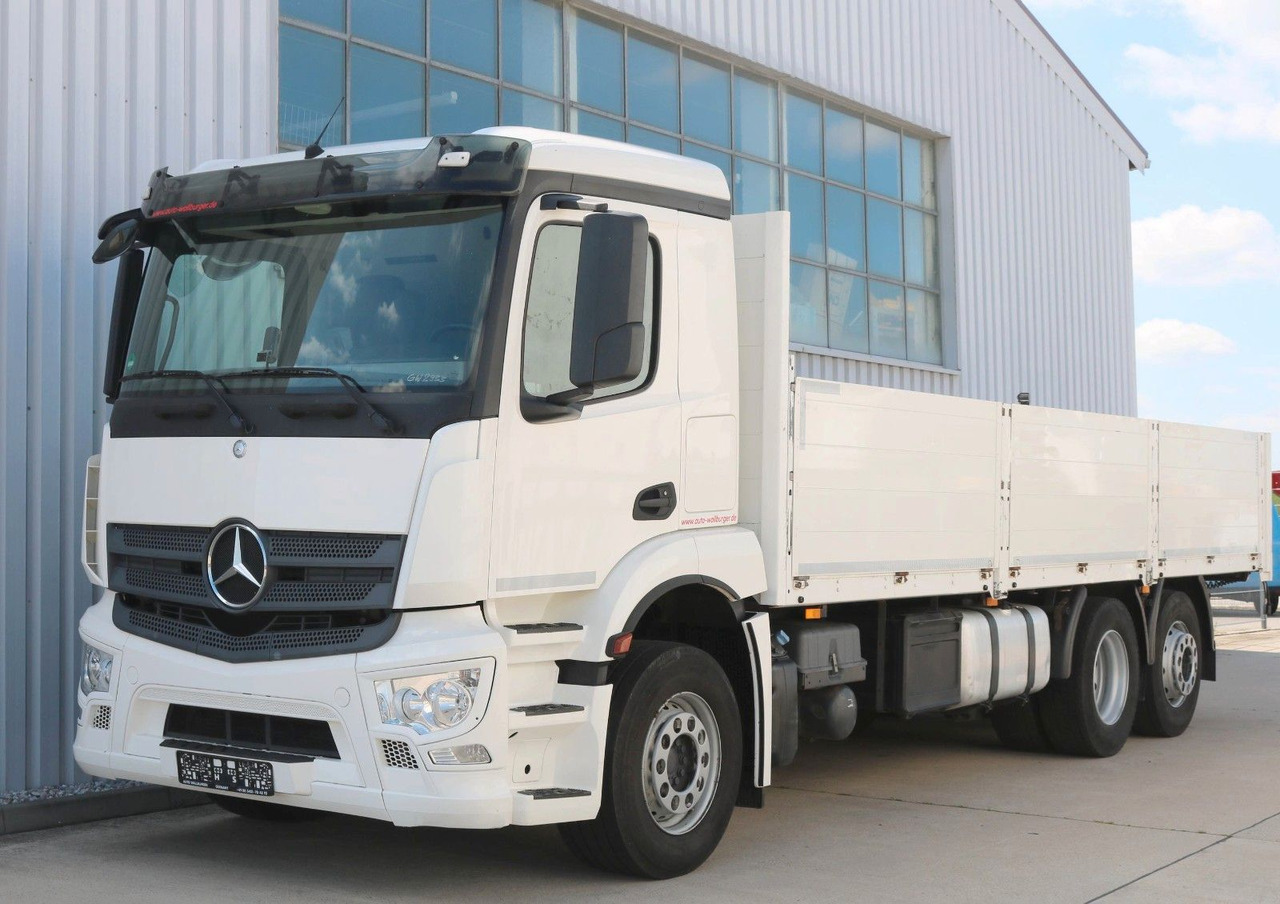 Mercedes-Benz Antos 2641L Prits. / Staplerhaltg. Stahltransp. - Camión caja abierta: foto 1 Mercedes-Benz Antos 2641L Prits. / Staplerhaltg. Stahltransp. - Camión caja abierta: foto 1