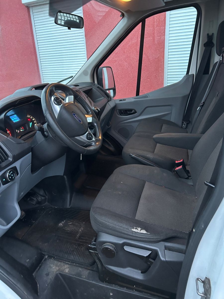 Ford TR Pritsche EL L 2 350/92 Kran - Furgoneta caja abierta: foto 5 Ford TR Pritsche EL L 2 350/92 Kran - Furgoneta caja abierta: foto 5