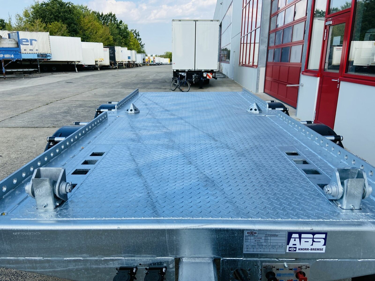 Möslein 14 t GG Tandem- Muldenanhänger - Remolque plataforma/ Caja abierta: foto 4 Möslein 14 t GG Tandem- Muldenanhänger - Remolque plataforma/ Caja abierta: foto 4