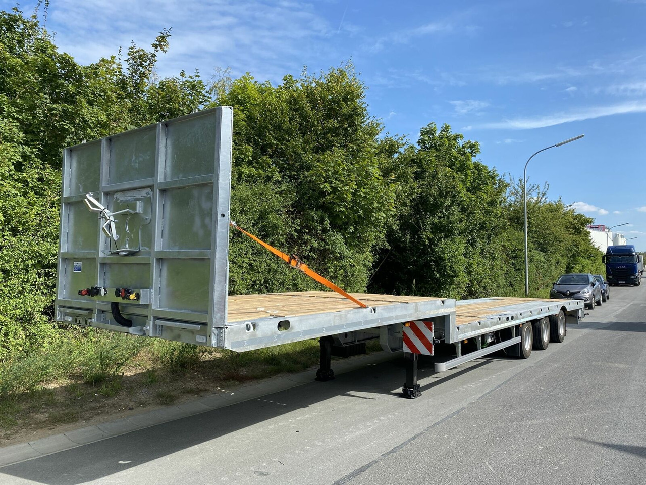 Möslein 3 Achs Satteltieflader Plato 45 t GGfür Fertigt - Semirremolque góndola rebajadas: foto 3 Möslein 3 Achs Satteltieflader Plato 45 t GGfür Fertigt - Semirremolque góndola rebajadas: foto 3