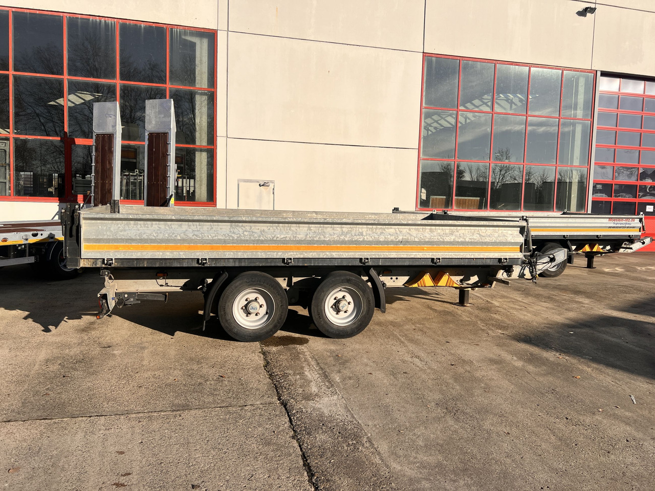 Möslein TDS 13 Schwebheim 13 t Tandemkipper- Tieflader - Remolque volquete: foto 2 Möslein TDS 13 Schwebheim 13 t Tandemkipper- Tieflader - Remolque volquete: foto 2