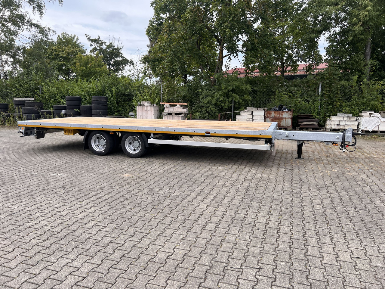 Möslein THT 11 G Ausziehbar 11,9 t Tandemanhänger- Tieflader, ausziehbar - Remolque plataforma/ Caja abierta: foto 3 Möslein THT 11 G Ausziehbar 11,9 t Tandemanhänger- Tieflader, ausziehbar - Remolque plataforma/ Caja abierta: foto 3