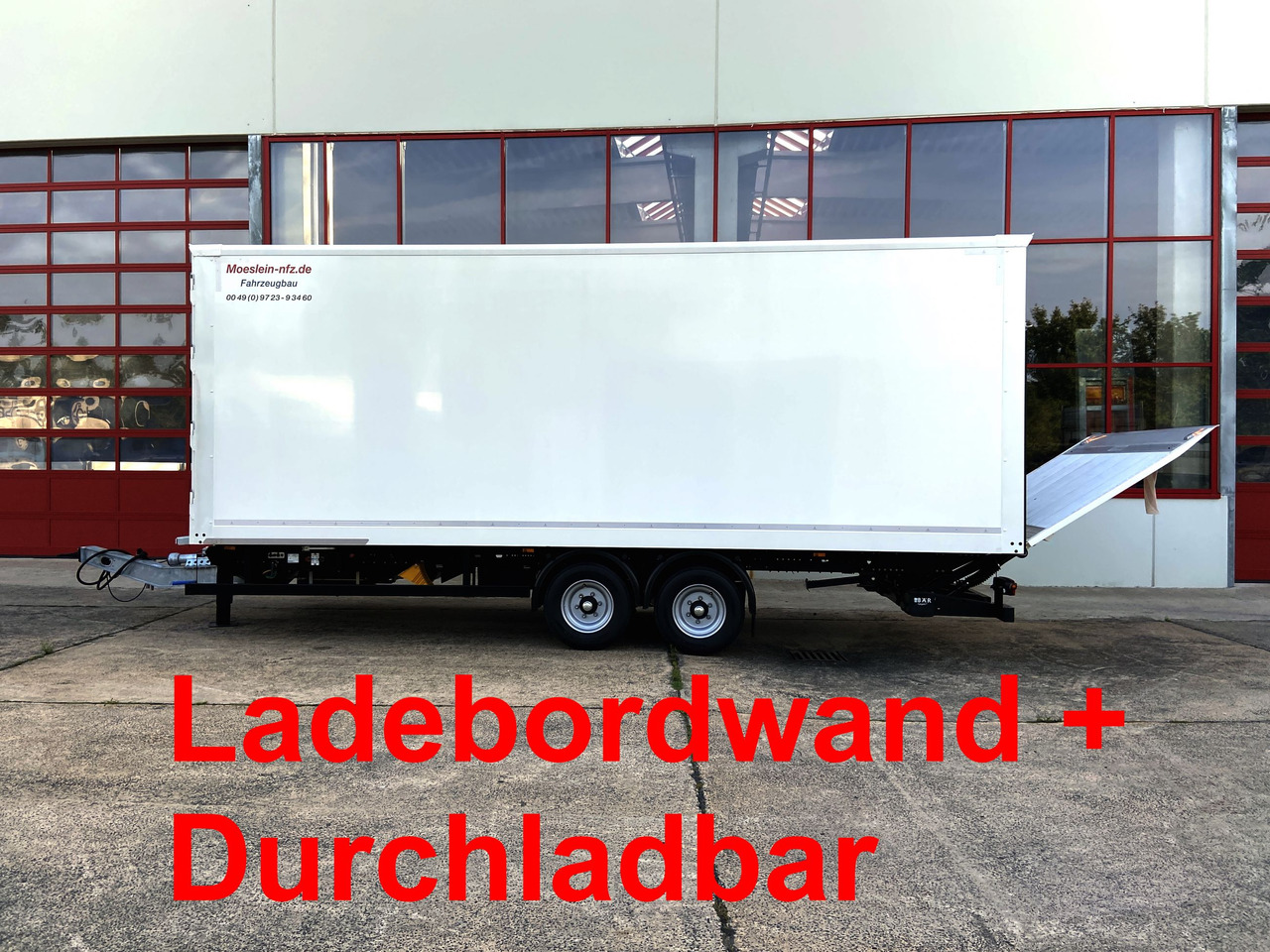 Möslein TKO105 D-L 7 m Tandem Koffer, Ladebordwand 1,5 t + DurchladbarNeufahrzeug -- - Remolque caja cerrada: foto 1 Möslein TKO105 D-L 7 m Tandem Koffer, Ladebordwand 1,5 t + DurchladbarNeufahrzeug -- - Remolque caja cerrada: foto 1