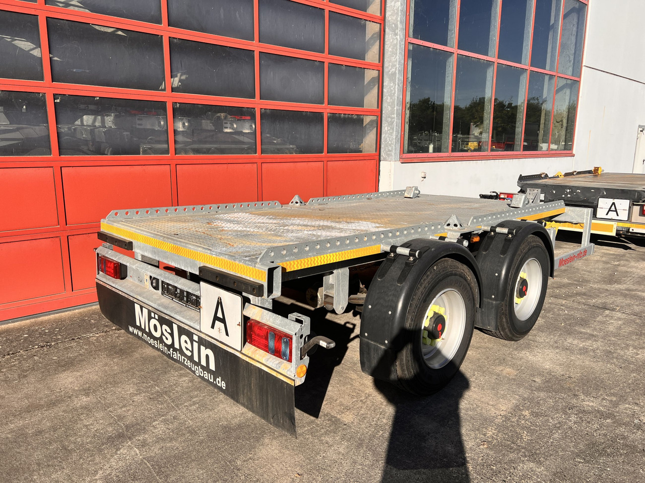 Möslein TMD 2 Schwebheim Tandem- Muldenanhänger, wenig Benutzt - Remolque plataforma/ Caja abierta: foto 4 Möslein TMD 2 Schwebheim Tandem- Muldenanhänger, wenig Benutzt - Remolque plataforma/ Caja abierta: foto 4