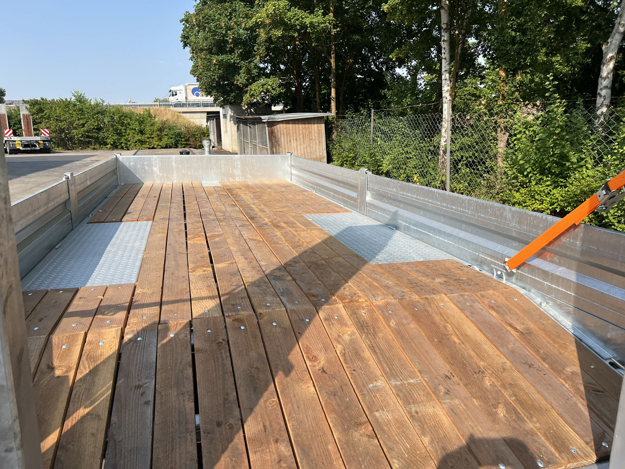 Remolque góndola rebajadas para transporte de equipos pesados nuevo Möslein TT 14 14,4 t TandemtiefladerNeufahrzeug: foto 7 Remolque góndola rebajadas para transporte de equipos pesados nuevo Möslein TT 14 14,4 t TandemtiefladerNeufahrzeug: foto 7