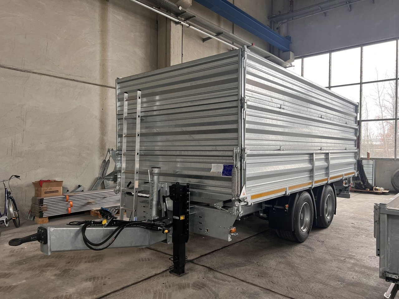 Möslein TTD 19 AB 19 t Tandem Kipper Tieflader2 x Aufsatzbordwänden-- Neufahrzeug -- - Remolque volquete: foto 1 Möslein TTD 19 AB 19 t Tandem Kipper Tieflader2 x Aufsatzbordwänden-- Neufahrzeug -- - Remolque volquete: foto 1