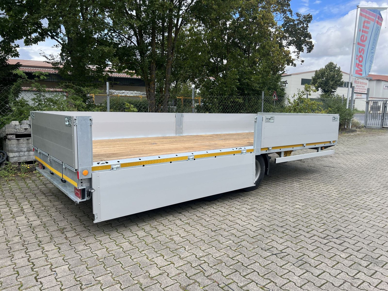 Möslein Tandem- Pritschenanhänger- Tieflader - Remolque plataforma/ Caja abierta: foto 3 Möslein Tandem- Pritschenanhänger- Tieflader - Remolque plataforma/ Caja abierta: foto 3