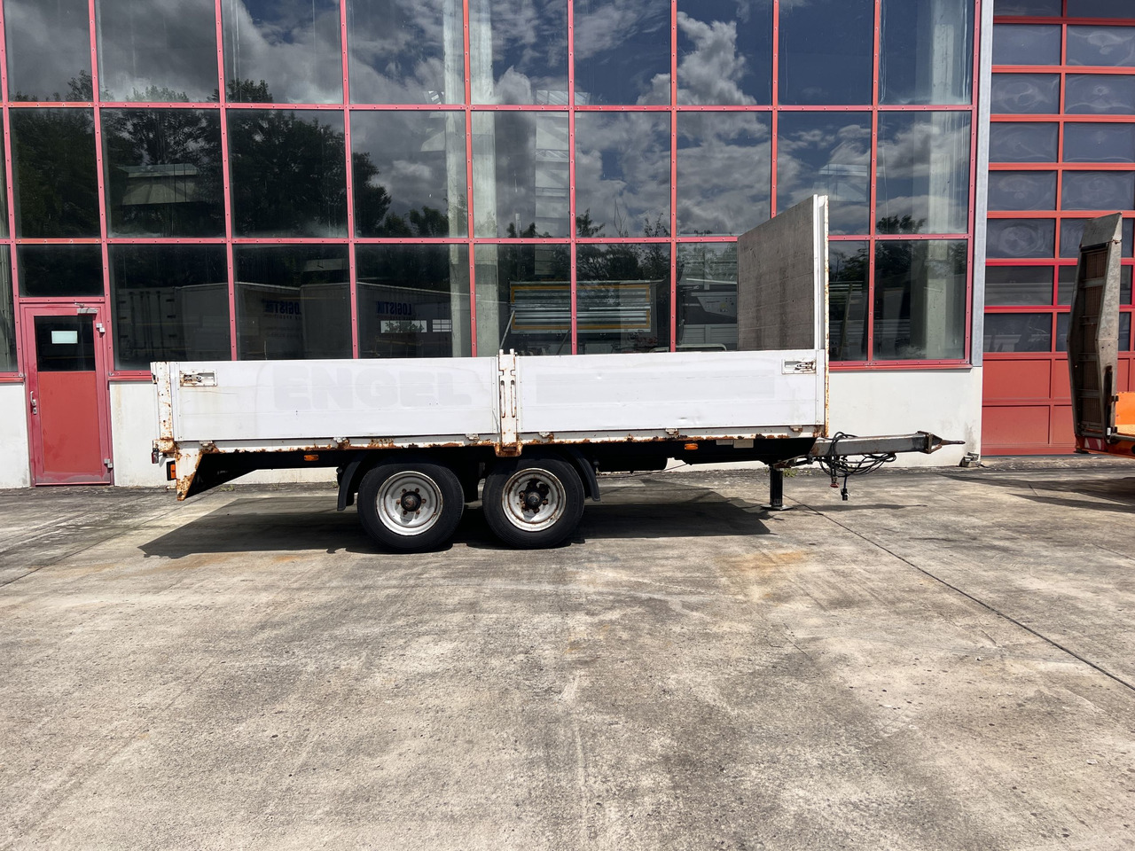 Müller Mitteltal EAL-TA Tandem- Pritschenanhänger - Remolque plataforma/ Caja abierta: foto 5 Müller Mitteltal EAL-TA Tandem- Pritschenanhänger - Remolque plataforma/ Caja abierta: foto 5