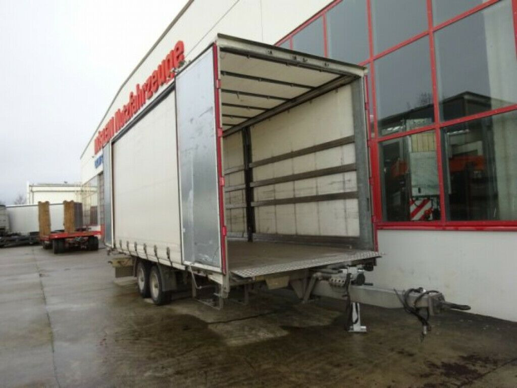 Remolque con toldo Tandem- Schiebeplanenanhänger zum Durchladen: foto 7