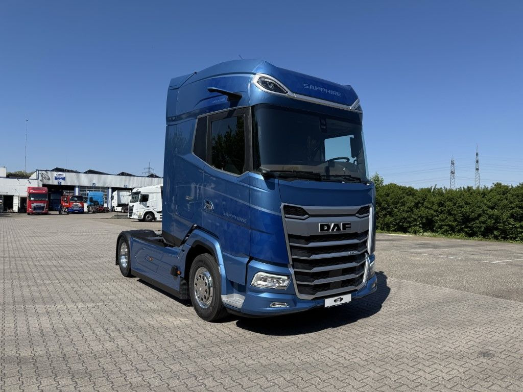 DAF FT XG 530 BLAU METALLIC Limited Edition - Cabeza tractora: foto 2 DAF FT XG 530 BLAU METALLIC Limited Edition - Cabeza tractora: foto 2