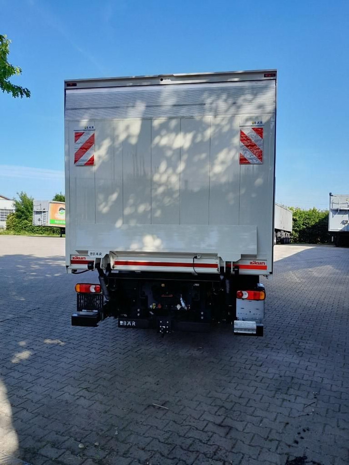 DAF XB 310 FA 18t Getränkeaufbau DAF XB 310 FA 18t Getränkeaufbau - Camión transporte de bebidas: foto 5 DAF XB 310 FA 18t Getränkeaufbau DAF XB 310 FA 18t Getränkeaufbau - Camión transporte de bebidas: foto 5