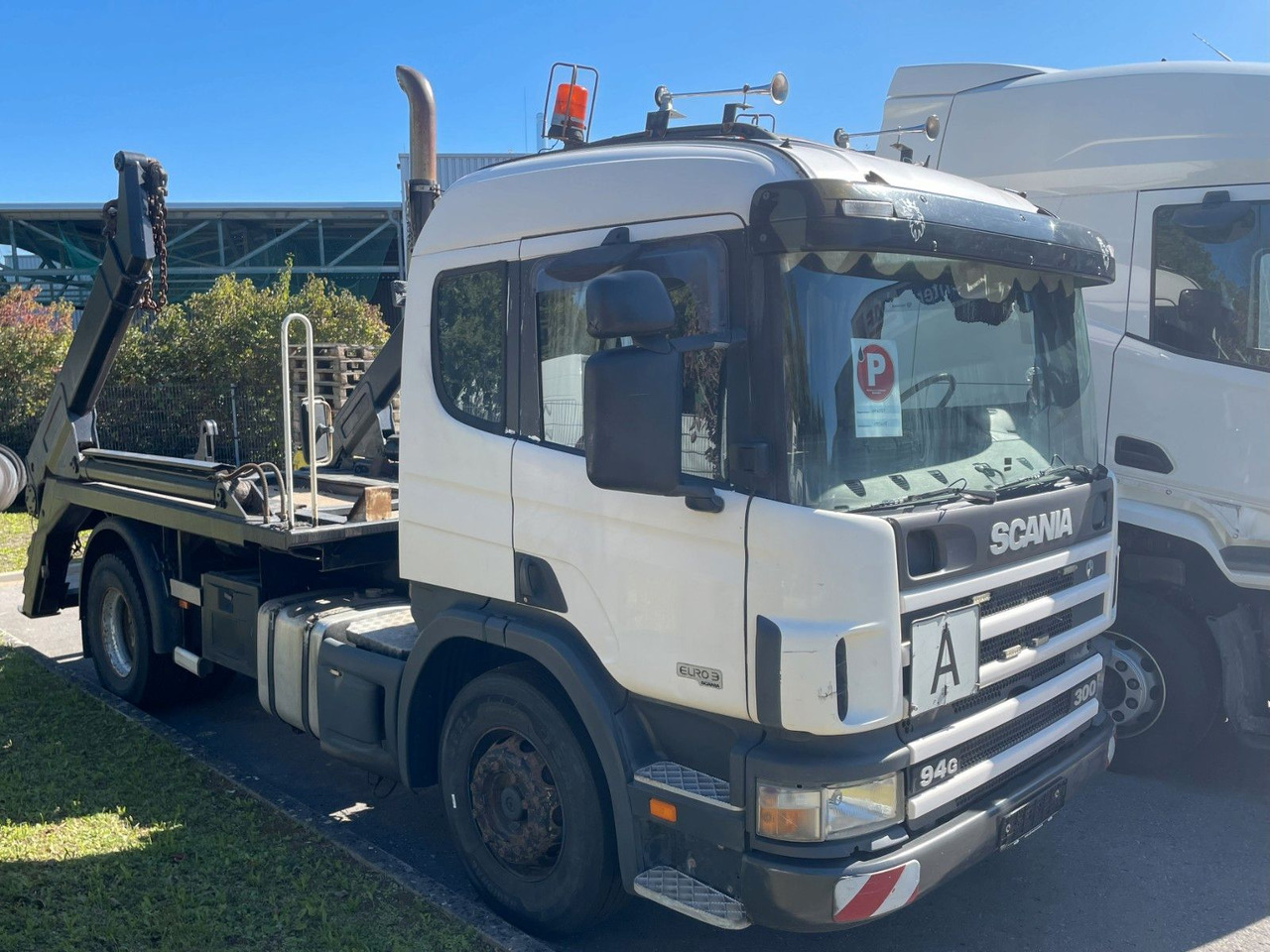 Scania B4X2 ATL, Absetzkipper - Camión volquete, Camión grúa: foto 1 Scania B4X2 ATL, Absetzkipper - Camión volquete, Camión grúa: foto 1