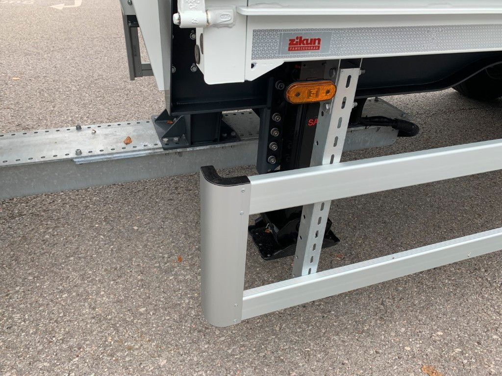 Zentralachsanhänger Swing-Board I tiefgekuppelt - Remolque transporte de bebidas: foto 2 Zentralachsanhänger Swing-Board I tiefgekuppelt - Remolque transporte de bebidas: foto 2