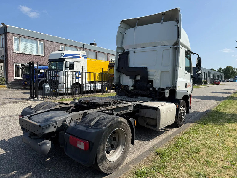 DAF CF 400 12-2016 only 805.000 km - Cabeza tractora: foto 4 DAF CF 400 12-2016 only 805.000 km - Cabeza tractora: foto 4