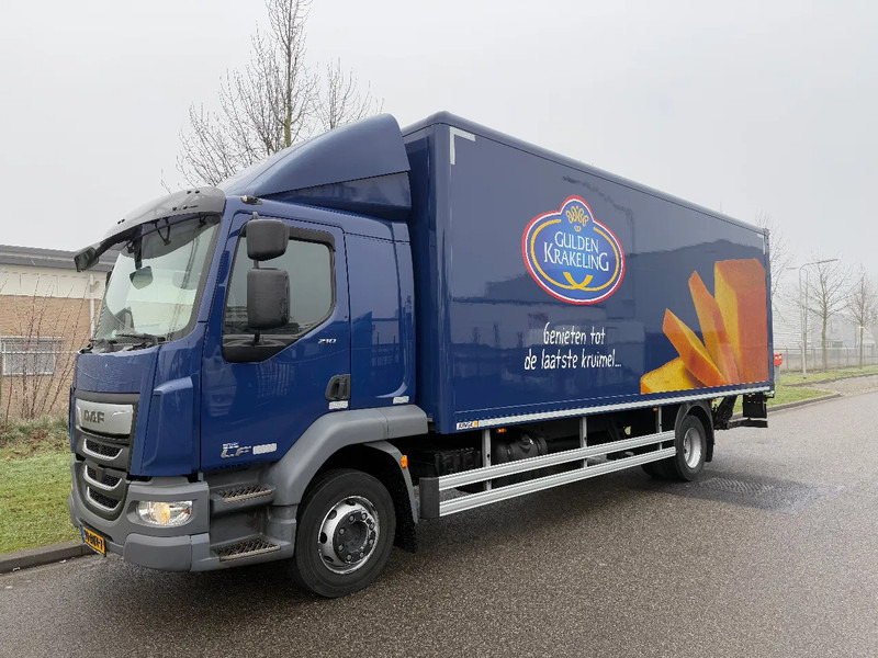 DAF LF 210 11.990 kg 10-2019 bj - Camión caja cerrada: foto 1 DAF LF 210 11.990 kg 10-2019 bj - Camión caja cerrada: foto 1