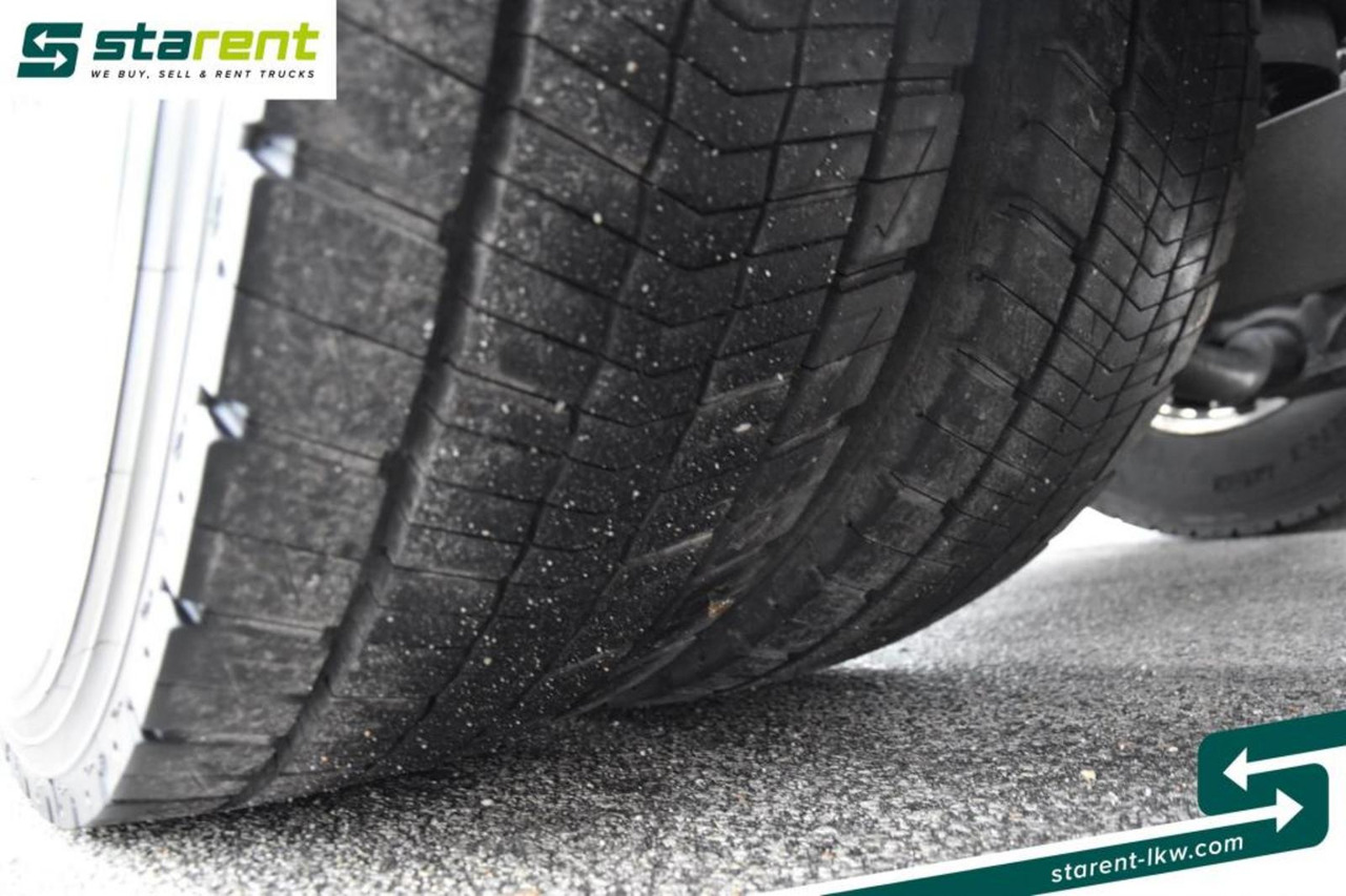 Cabeza tractora DAF XG+ 530 Leder Intarder Standklima ACC Alufelgen: foto 28 Cabeza tractora DAF XG+ 530 Leder Intarder Standklima ACC Alufelgen: foto 28