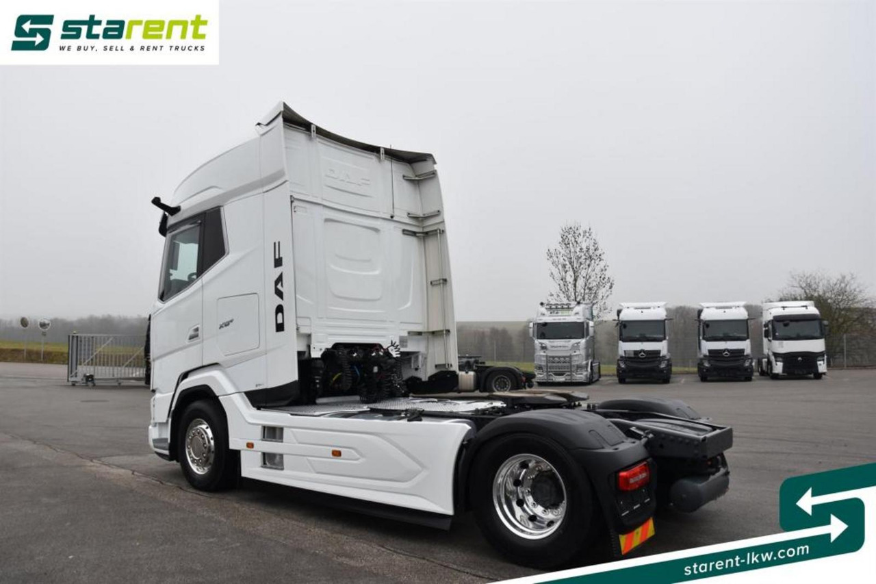 Cabeza tractora DAF XG+ 530 Leder Intarder Standklima ACC Alufelgen: foto 7 Cabeza tractora DAF XG+ 530 Leder Intarder Standklima ACC Alufelgen: foto 7
