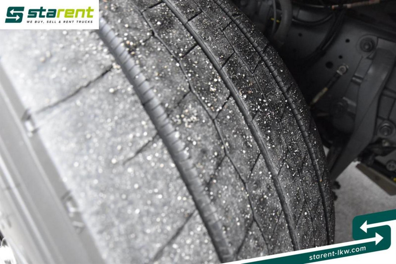 Cabeza tractora DAF XG+ 530 Leder Intarder Standklima ACC Alufelgen: foto 26 Cabeza tractora DAF XG+ 530 Leder Intarder Standklima ACC Alufelgen: foto 26