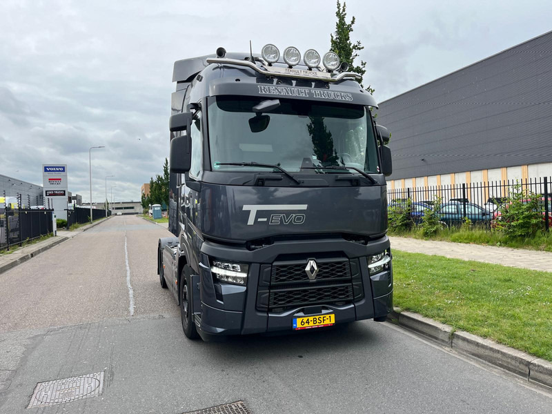 Renault T-13 Evo SC 480 T4x2, Sleeper Cabine, Airco, Nav, Bluetooth - Cabeza tractora: foto 4 Renault T-13 Evo SC 480 T4x2, Sleeper Cabine, Airco, Nav, Bluetooth - Cabeza tractora: foto 4