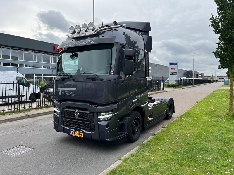 Renault T-13 Evo SC 480 T4x2, Sleeper Cabine, Airco, Nav, Bluetooth - Cabeza tractora: foto 2 Renault T-13 Evo SC 480 T4x2, Sleeper Cabine, Airco, Nav, Bluetooth - Cabeza tractora: foto 2