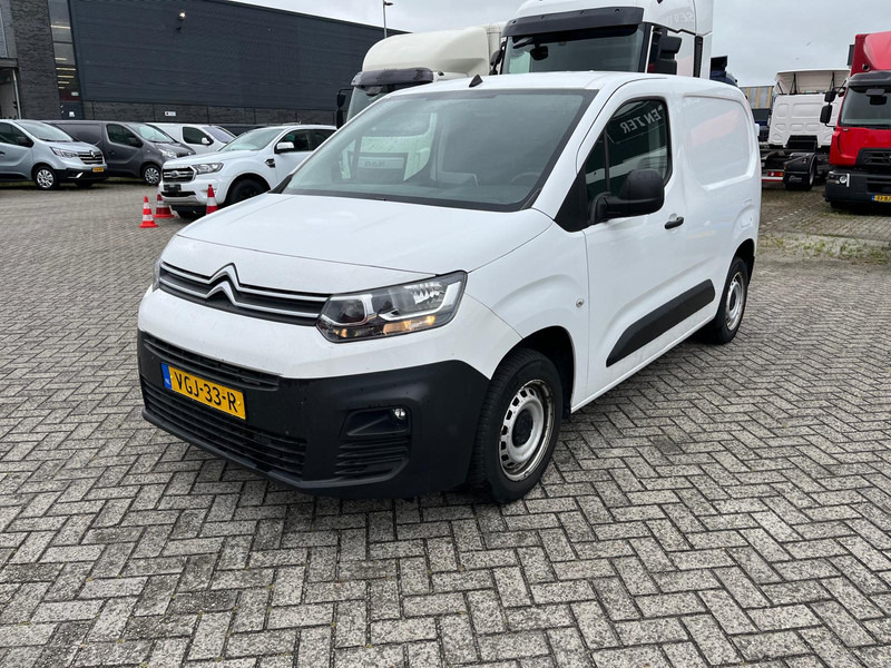 Citroën Berlingo Blue HDI 1,5, Airco, Nav, Bluetooth - Furgoneta pequeña: foto 1 Citroën Berlingo Blue HDI 1,5, Airco, Nav, Bluetooth - Furgoneta pequeña: foto 1