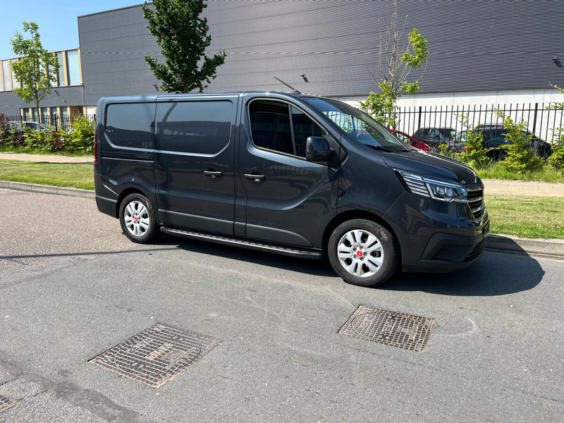 Renault Trafic Red 2.0 CDI, L1 H1, 150 PK, Euro 6, Airco, cruise, nav, camera, - Furgoneta pequeña: foto 4 Renault Trafic Red 2.0 CDI, L1 H1, 150 PK, Euro 6, Airco, cruise, nav, camera, - Furgoneta pequeña: foto 4
