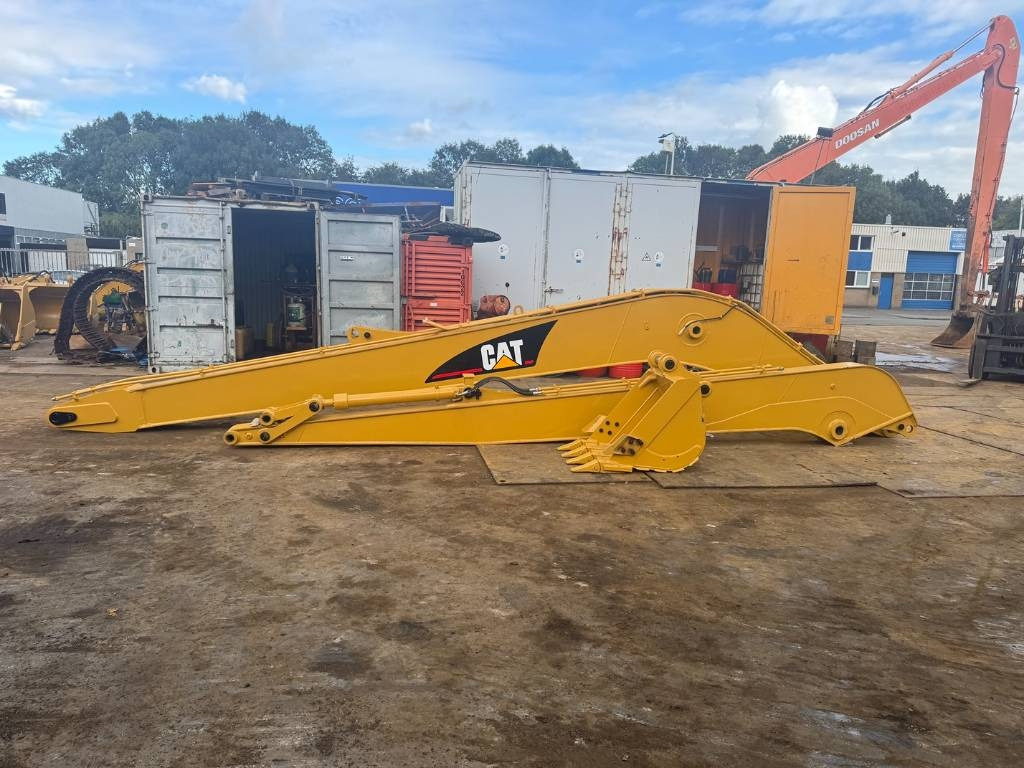 CAT 320FL LONG REACH BOOM 15M - Excavadora: foto 1 CAT 320FL LONG REACH BOOM 15M - Excavadora: foto 1