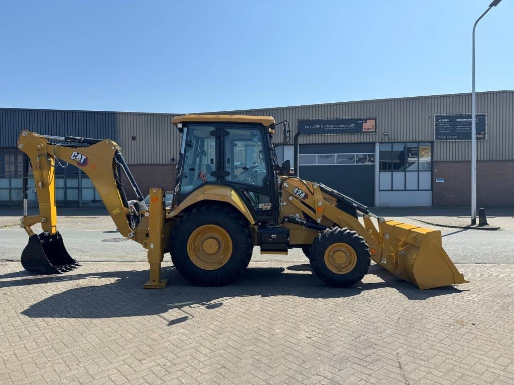 CAT 424 4X4 HAMMER LINE ( UNUSED ) - Retroexcavadora: foto 5 CAT 424 4X4 HAMMER LINE ( UNUSED ) - Retroexcavadora: foto 5