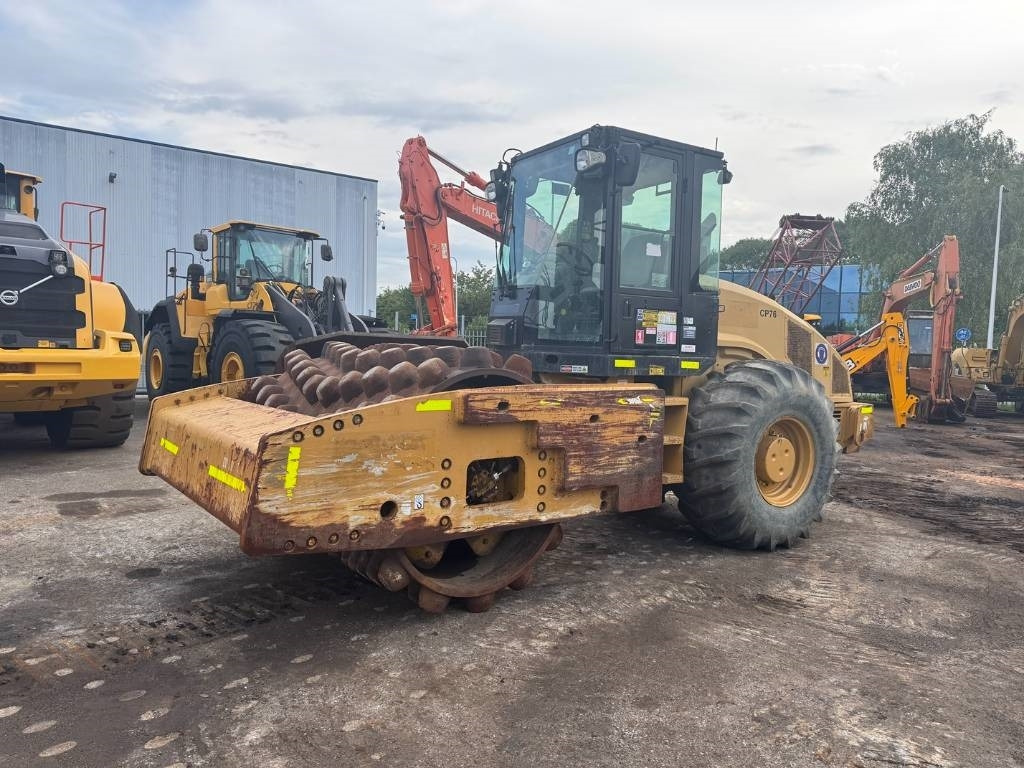 CAT CP 76 - Compactador: foto 2 CAT CP 76 - Compactador: foto 2