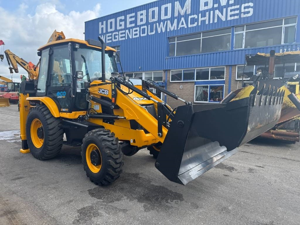 JCB 3dx 6 in 1 bucket ( UNUSED ) - Retroexcavadora: foto 5 JCB 3dx 6 in 1 bucket ( UNUSED ) - Retroexcavadora: foto 5
