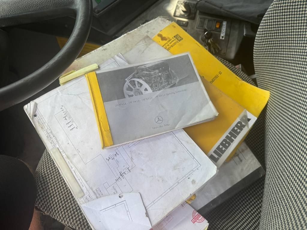 Grúa todo terreno Liebherr LTM 1030-2.1 ( WITH JIB ): foto 19 Grúa todo terreno Liebherr LTM 1030-2.1 ( WITH JIB ): foto 19