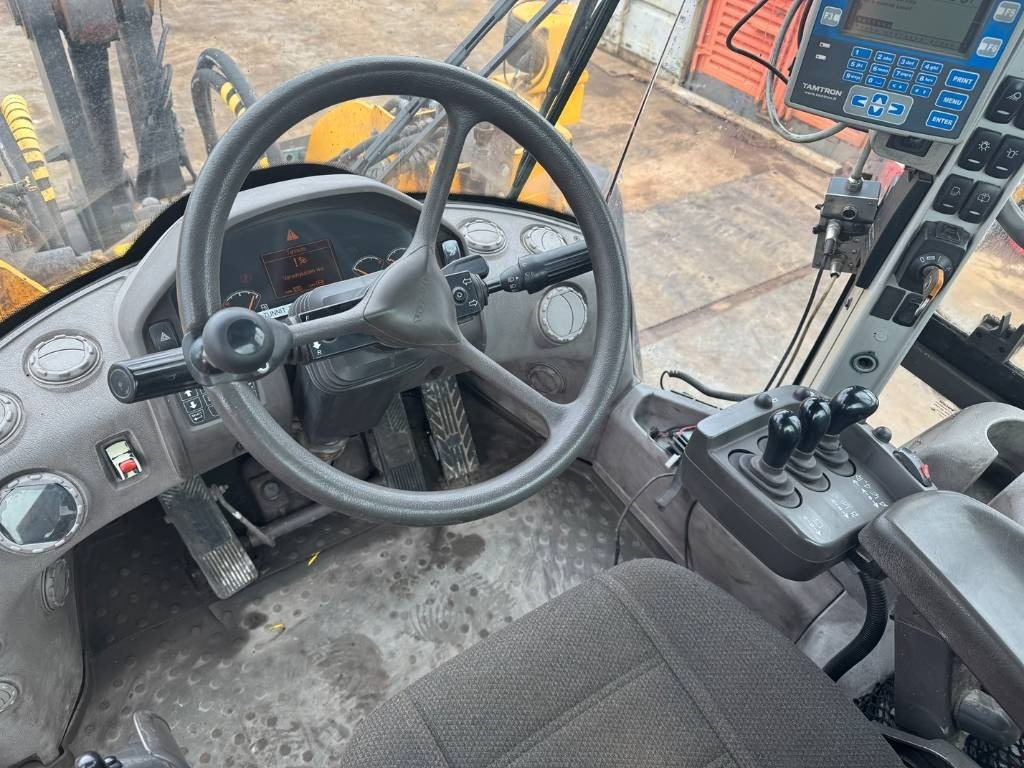 Cargadora de ruedas Volvo L 180 G: foto 17