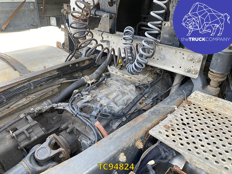 Cabeza tractora DAF XF 105 460: foto 12