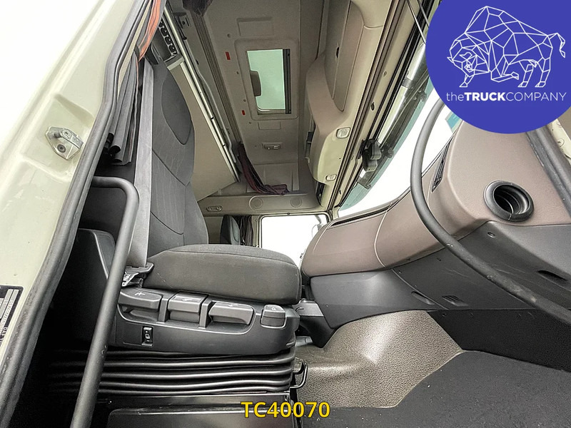 DAF XF 480 - Cabeza tractora: foto 4 DAF XF 480 - Cabeza tractora: foto 4