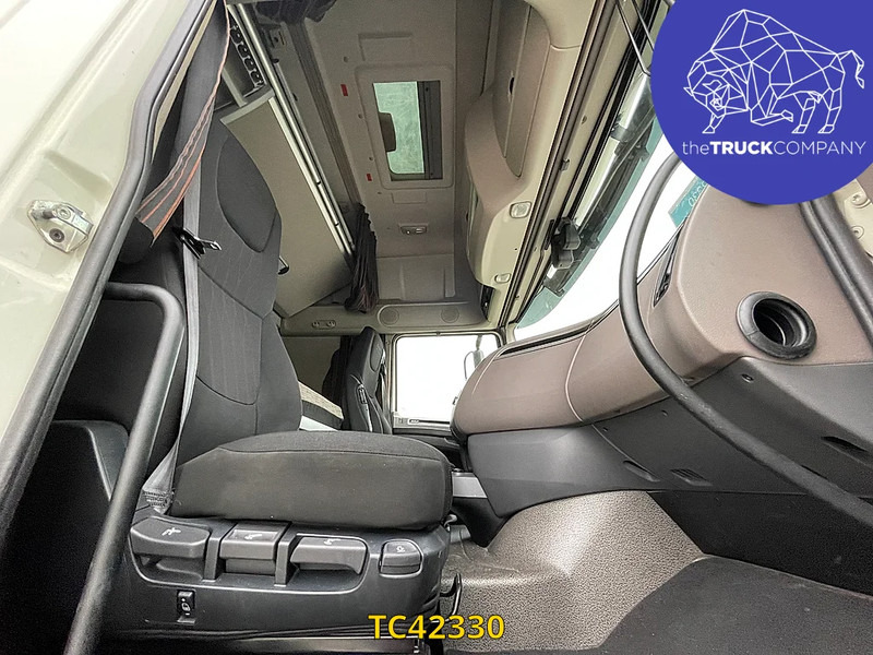 DAF XF 480 - Cabeza tractora: foto 2 DAF XF 480 - Cabeza tractora: foto 2