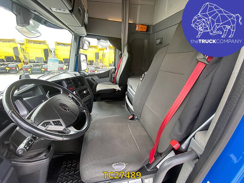Renault T 440 - Cabeza tractora: foto 5 Renault T 440 - Cabeza tractora: foto 5