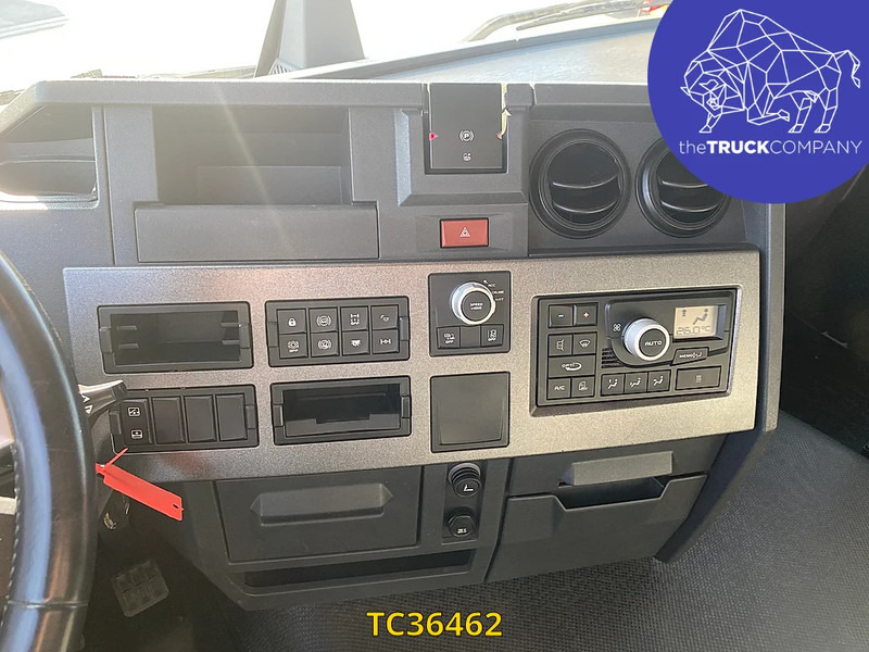 Renault T 460 - Cabeza tractora: foto 3 Renault T 460 - Cabeza tractora: foto 3