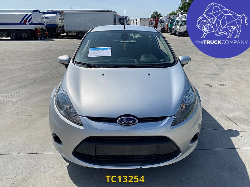 Ford Fiesta 1.4 TDCI - LICHTE VRACHT - Furgoneta pequeña: foto 2 Ford Fiesta 1.4 TDCI - LICHTE VRACHT - Furgoneta pequeña: foto 2