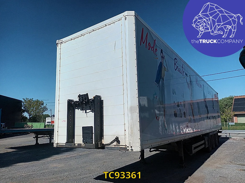 Kögel - Semirremolque caja cerrada: foto 1 Kögel - Semirremolque caja cerrada: foto 1