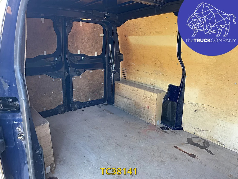 Furgoneta pequeña Peugeot Expert 2l 120cv: foto 10