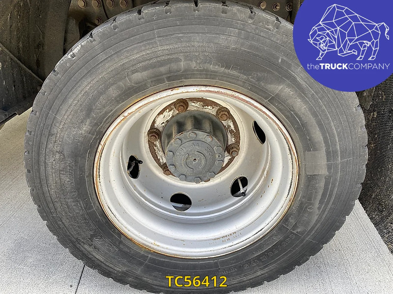 Renault D 240 - Camión frigorífico: foto 4 Renault D 240 - Camión frigorífico: foto 4