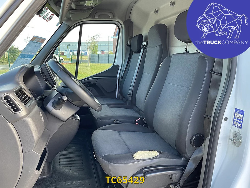 Furgón Renault Master L3H2: foto 14 Furgón Renault Master L3H2: foto 14