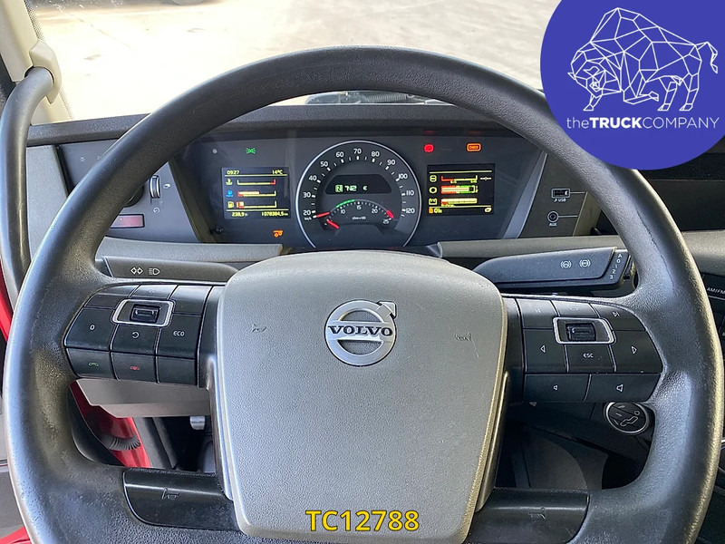 Camión lona Volvo FH 500: foto 19 Camión lona Volvo FH 500: foto 19