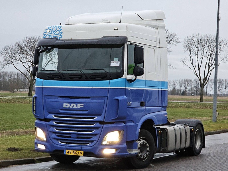 DAF XF 440 - Cabeza tractora: foto 2 DAF XF 440 - Cabeza tractora: foto 2